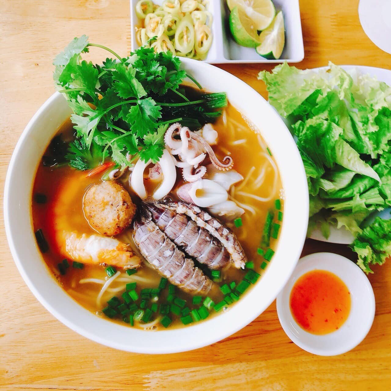 Bún hải sản bề bề đặc biệt - Bún Hải Sản Bề Bề