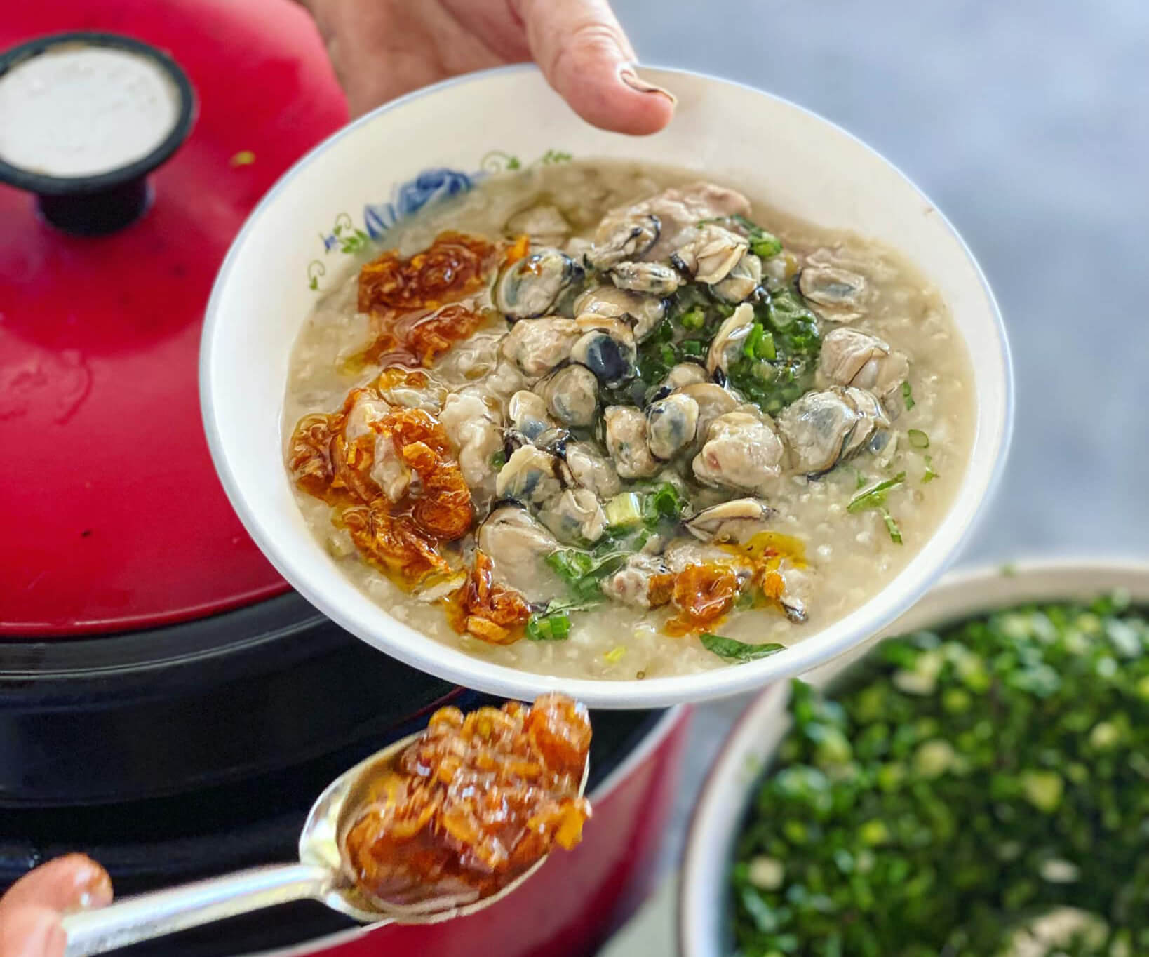 Cháo nghêu Hội An có gì đặc biệt? Ăn ở đâu ngon? Review A-Z