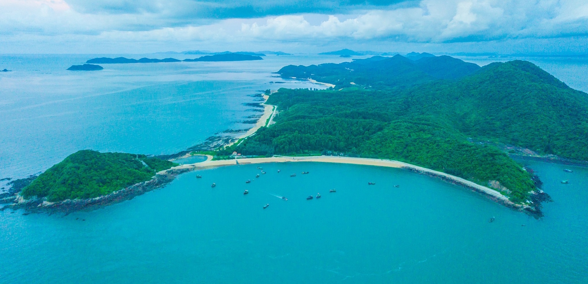 Đảo Cái Chiên Quảng Ninh - hòn đảo nghỉ dưỡng thơ mộng