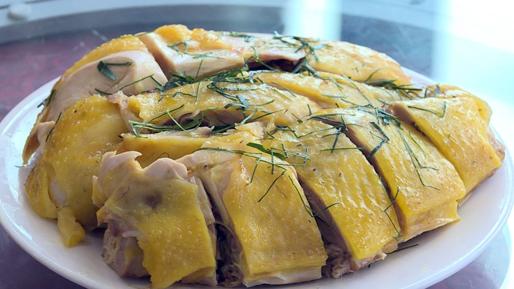 Gà Tiên Yên: Đặc sản gà đồi chẳng nên bỏ qua khi đến Hạ Long