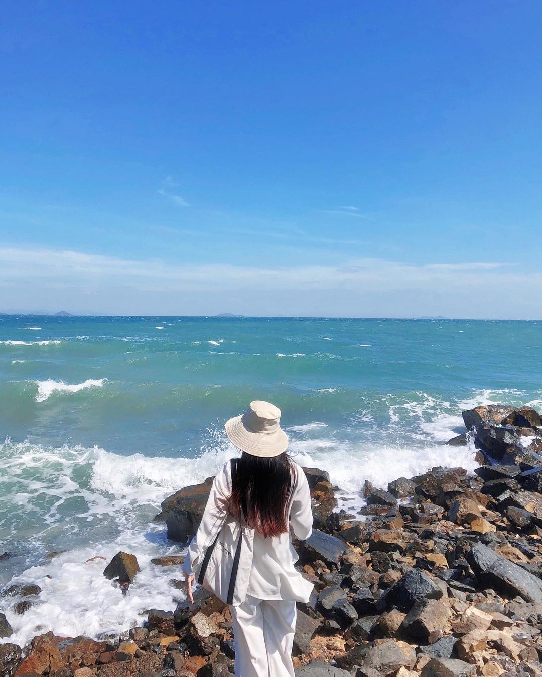 Đảo Hải Tặc An Giang: CHECK-IN điểm du lịch biển HOT 2025