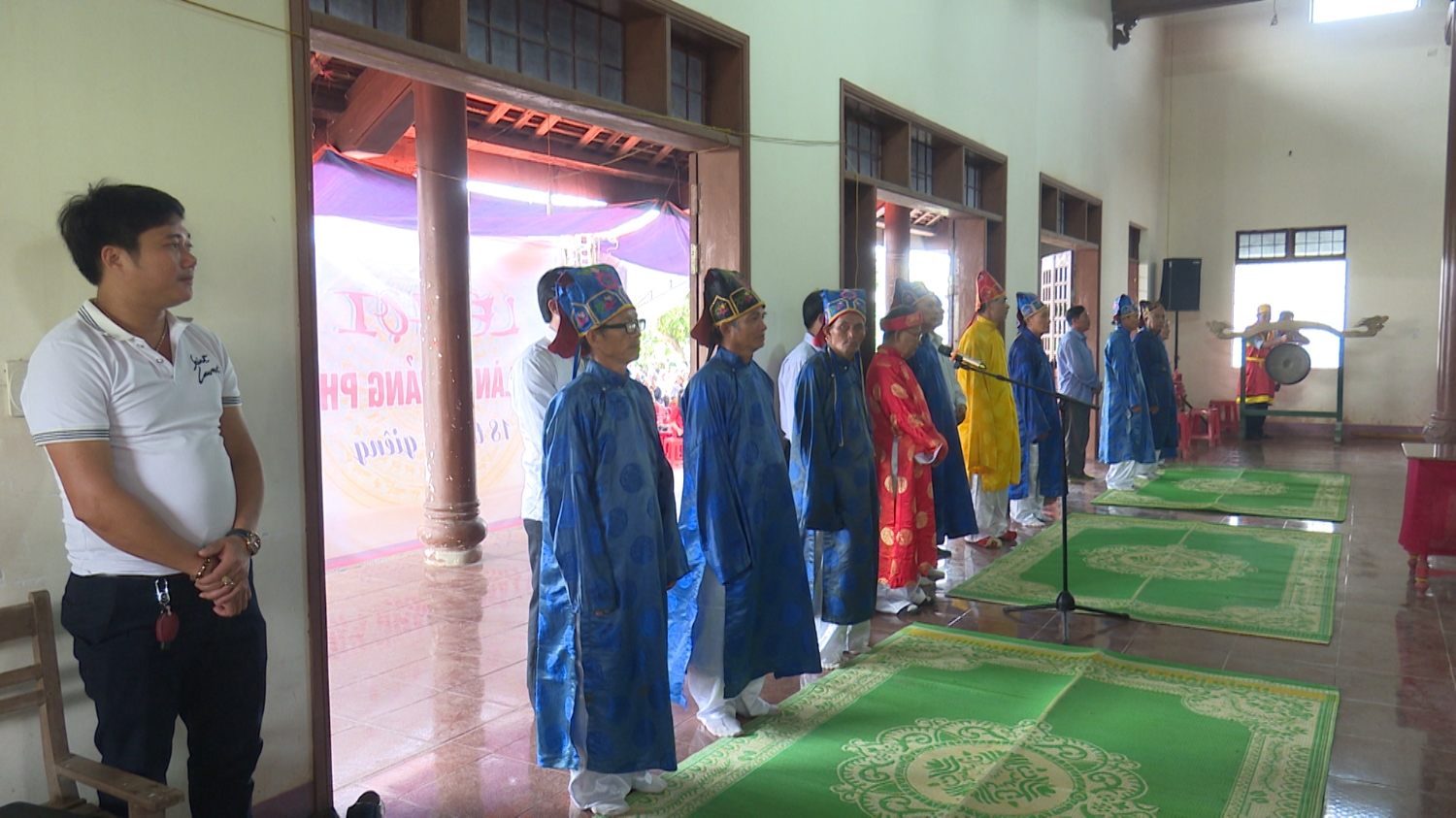 Lễ hội đình làng Quảng Phong năm 2019.