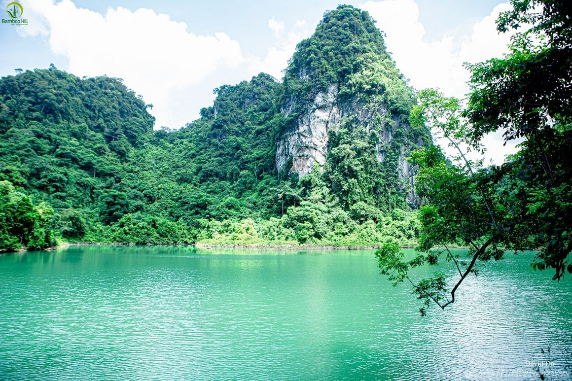 Tour Thác Khe Dầu 1 Ngày – Bamboo Hill Resort