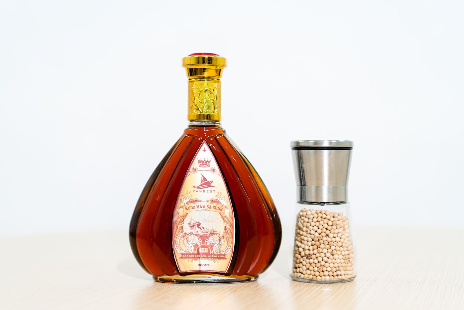 Nước mắm sá sùng vân đồn