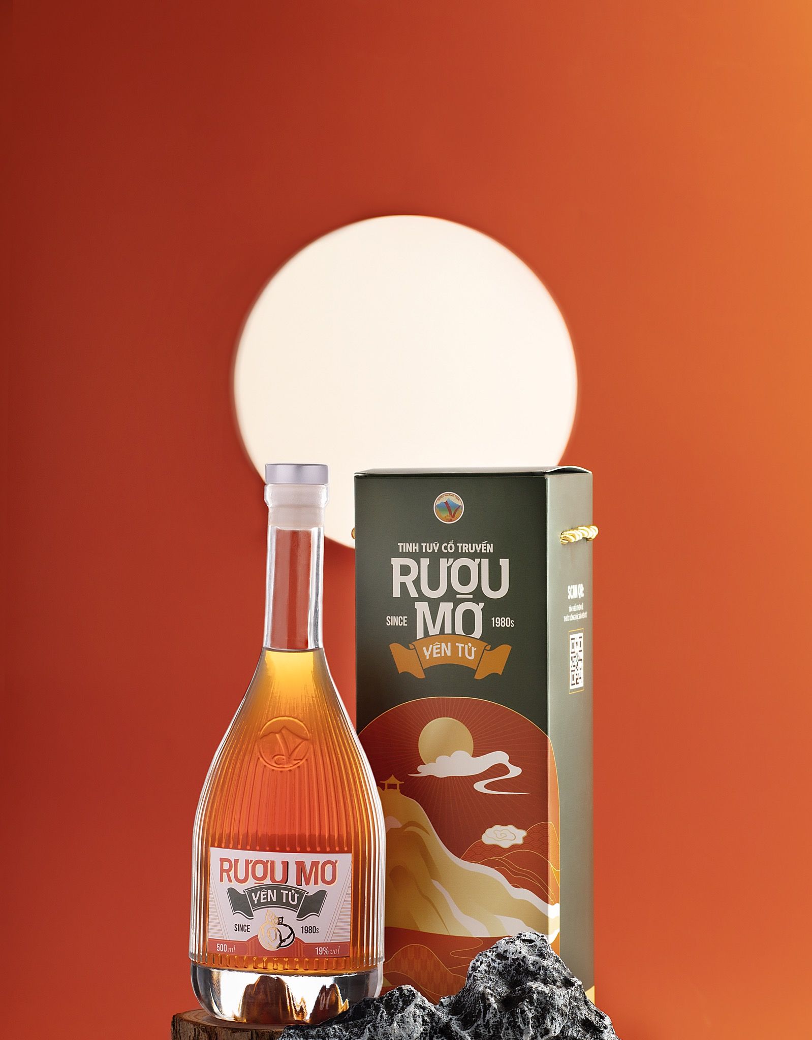 RƯỢU MƠ YÊN TỬ 500ML – Rượu Yên Tử Quang Vinh