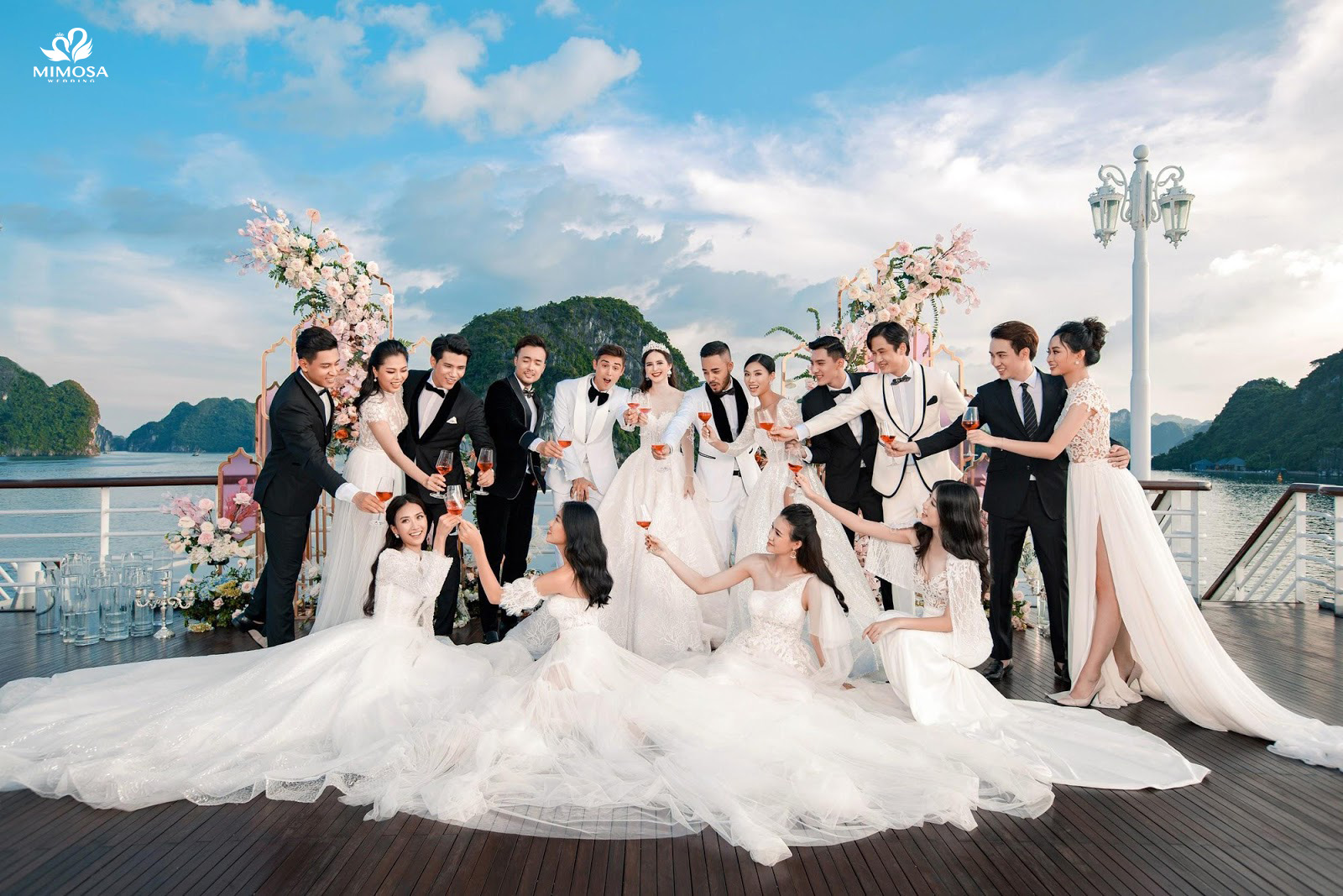 Chụp ảnh cưới Hạ Long: Top #5 Studio và #7 địa điểm đẹp nhất