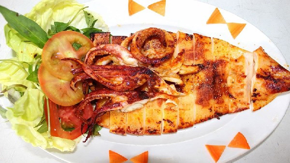 4 cách làm món mực nướng với sa tế, muối ớt ngon bá cháy