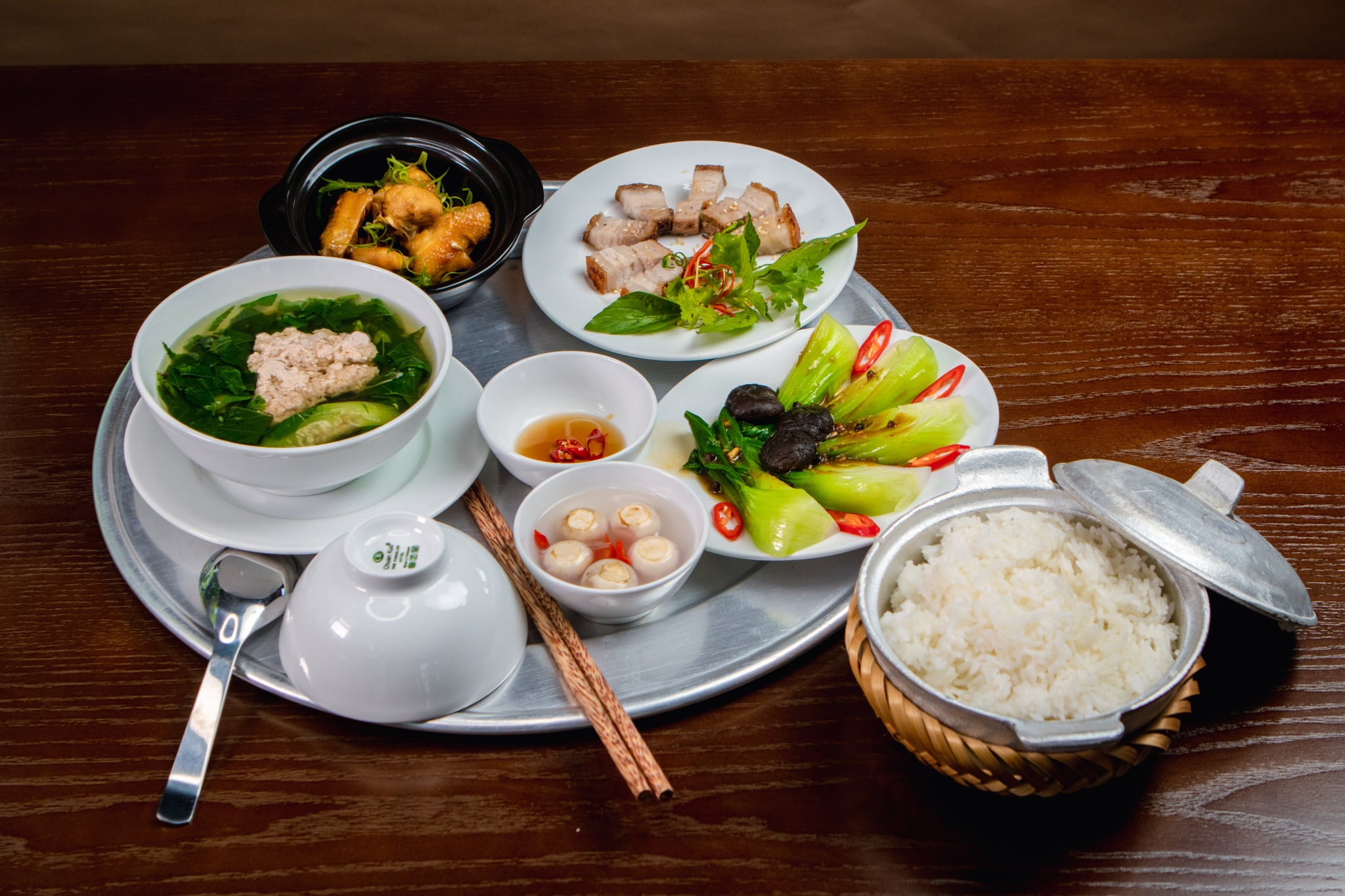 Cơm ngon Hạ Long - 10 quán ngon mê mẩn, giá cả hợp lý