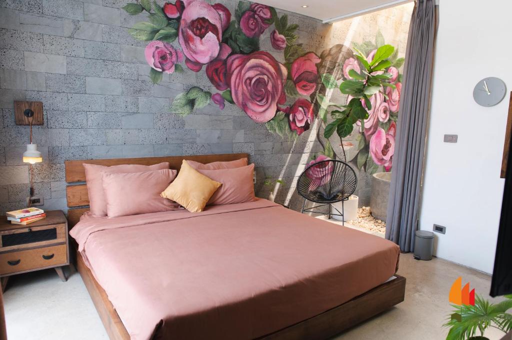 Giường trong phòng chung tại Deja Vu House Ha Long