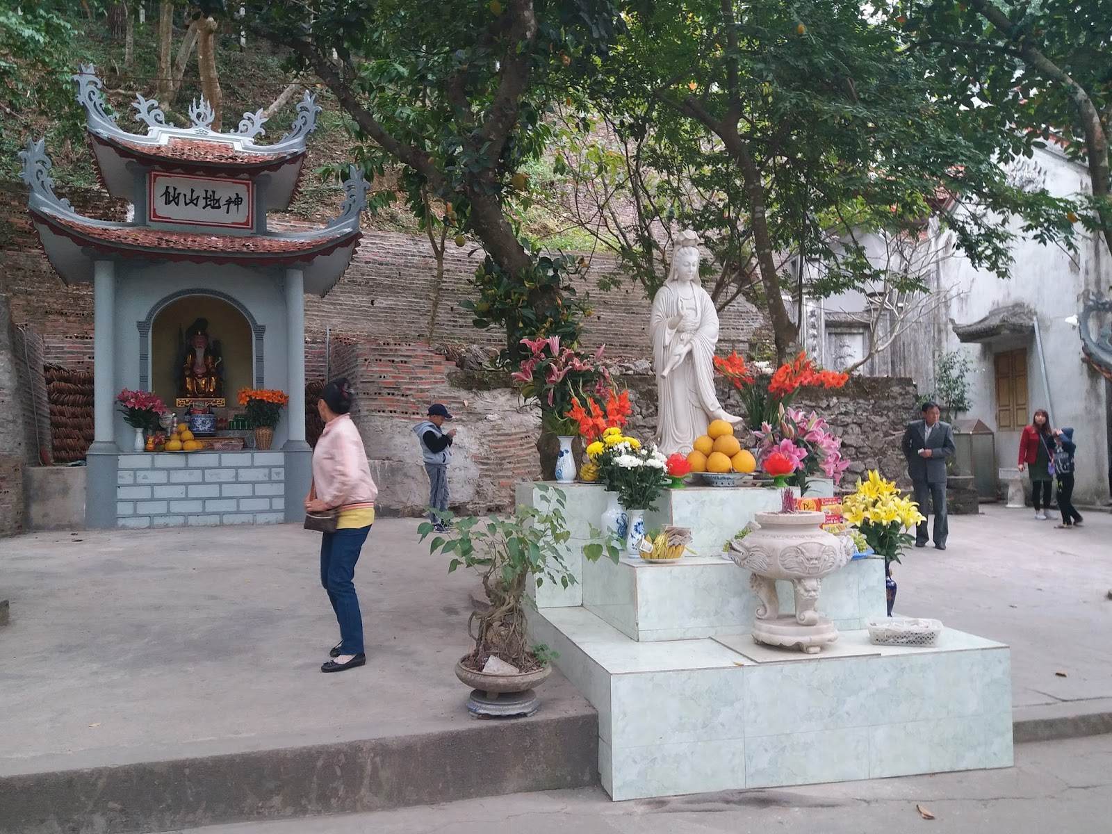 ĐẠO MẪU VIỆT NAM: Sự tích Cô bé Cửa Suốt - Đền Cặp Tiên