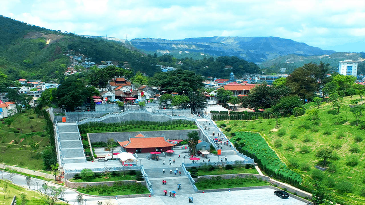 Khám phá ngôi đền độc đáo bậc nhất vùng Đông Bắc - Báo Quảng Ninh điện tử