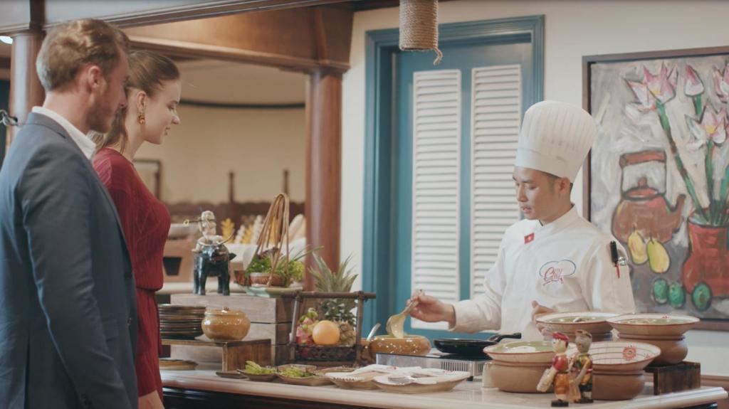 Đồ ăn tại/gần du thuyền