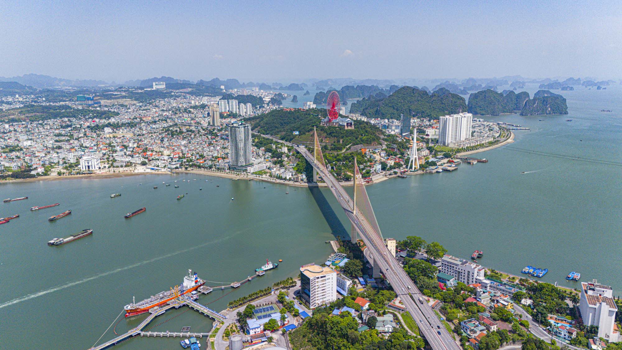 Giới thiệu Quảng Ninh - Điểm đến hấp dẫn du khách bốn mùa