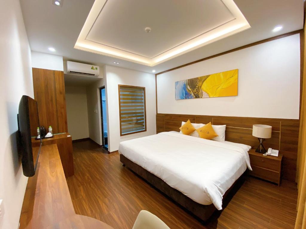 TV/trung tâm giải trí tại Jade Ha Long Hotel