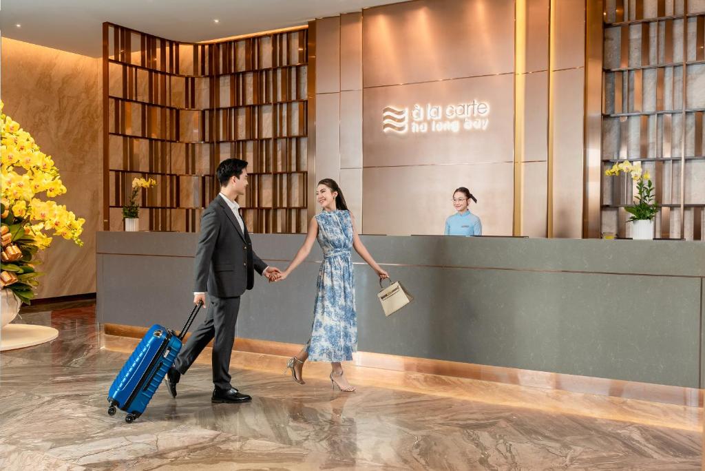 Khách lưu trú tại A La Carte Ha Long Bay Managed by TASECO