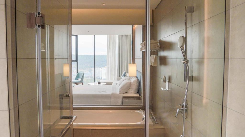 Phòng tắm tại Anstay Residence by A La Carte Hạ Long