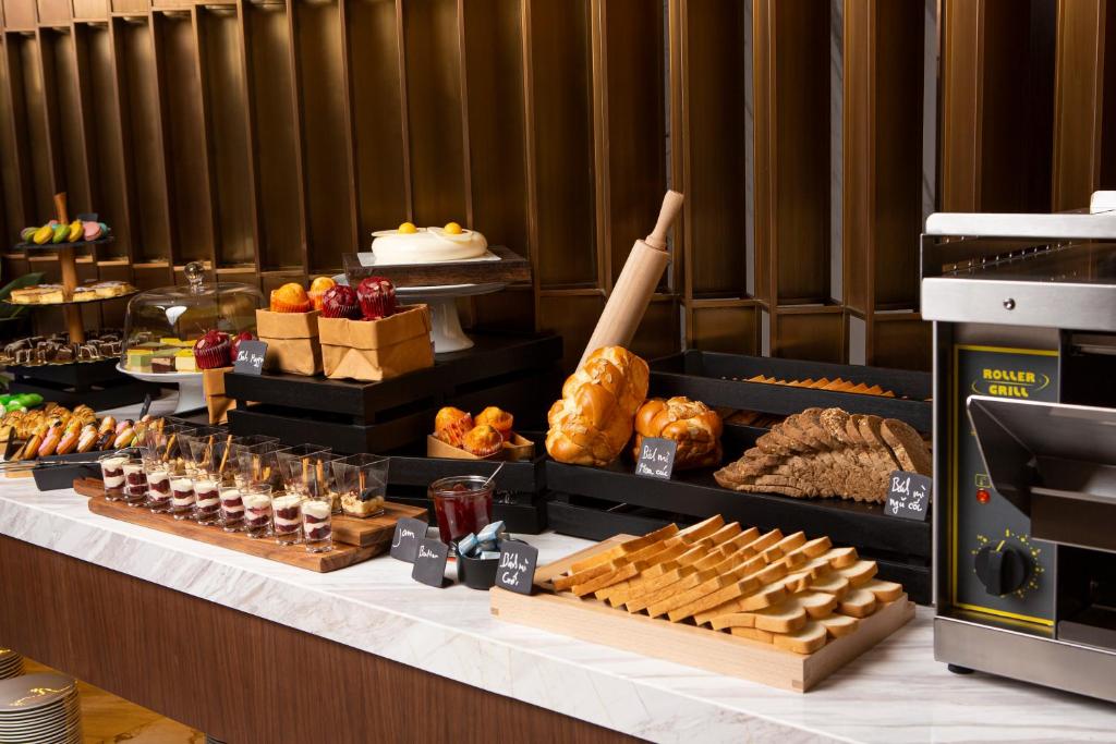 Đồ ăn tại/gần khách sạn