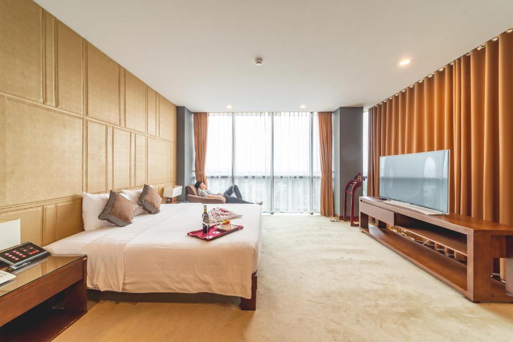 TV/trung tâm giải trí tại Bien Bac Hotel