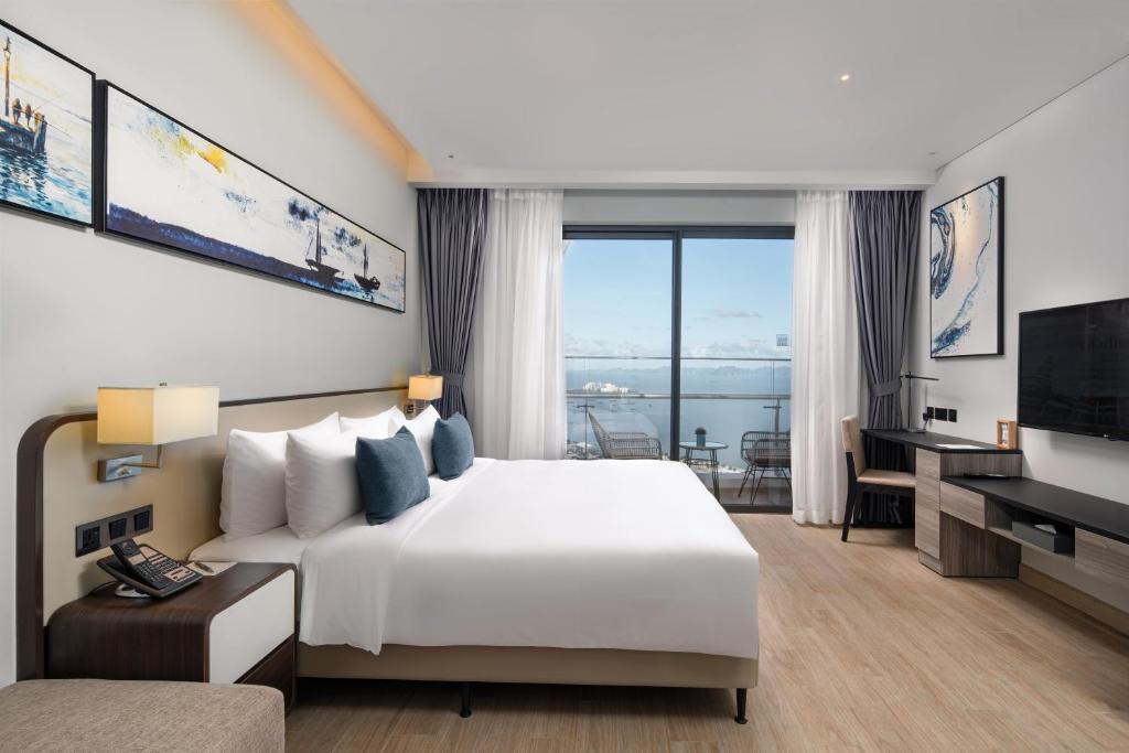 TV/trung tâm giải trí tại Citadines Marina Halong