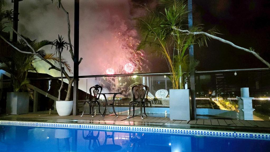 Hồ bơi trong/gần Halong Lavender Hotel