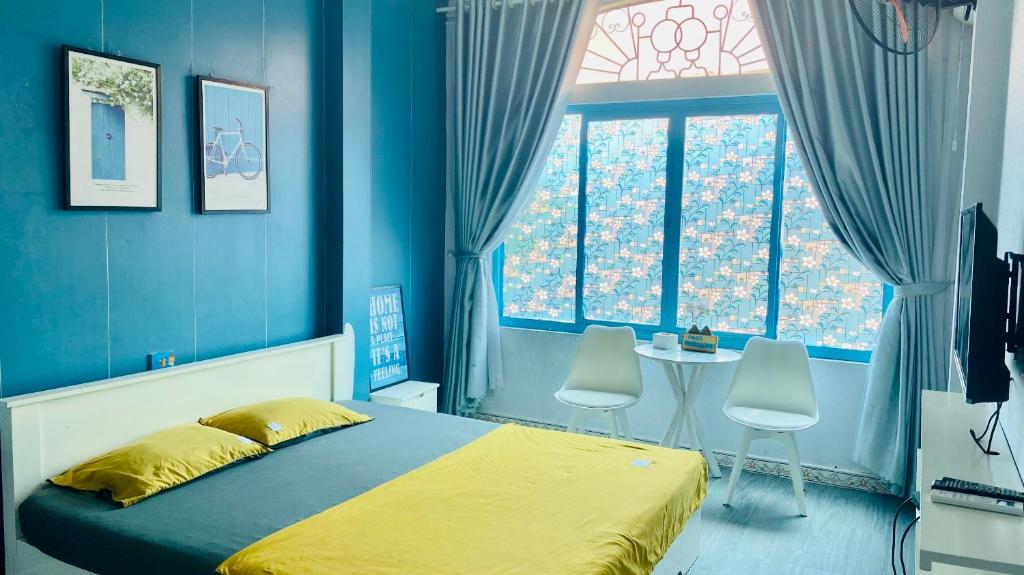 Giường trong phòng chung tại La Casa Homestay - 11B Anh Đào, Bãi Cháy