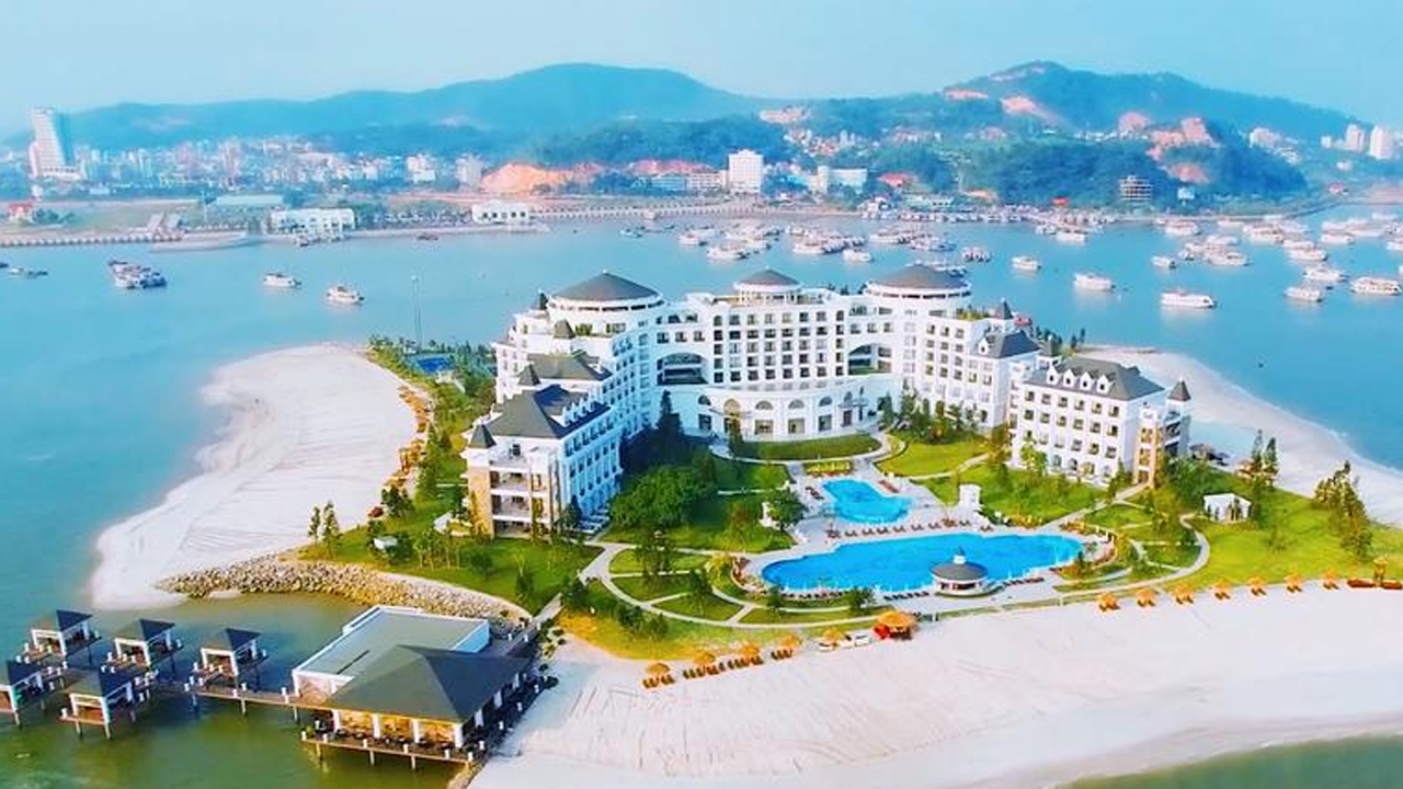 Kinh nghiệm đi du lịch đảo Rều Quảng Ninh