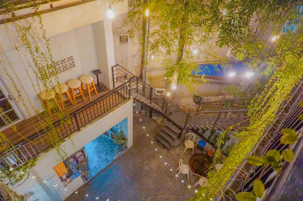 Hồ bơi trong/gần The Bay - Ha Long Homestay