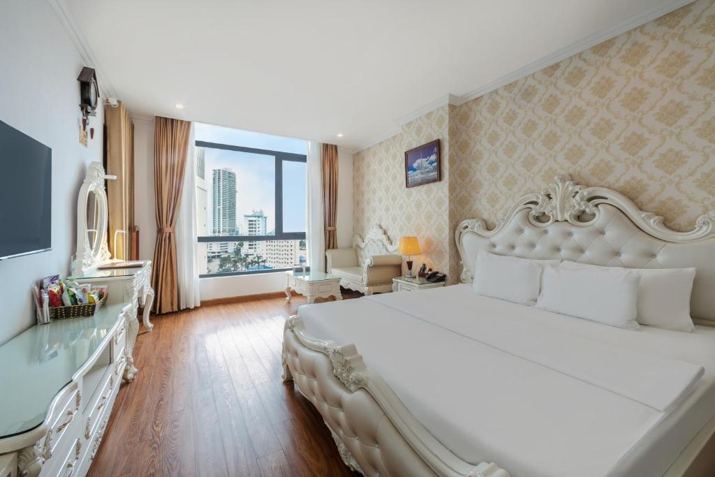 Giường trong phòng chung tại A25 Hotel - Bãi Cháy Hạ Long
