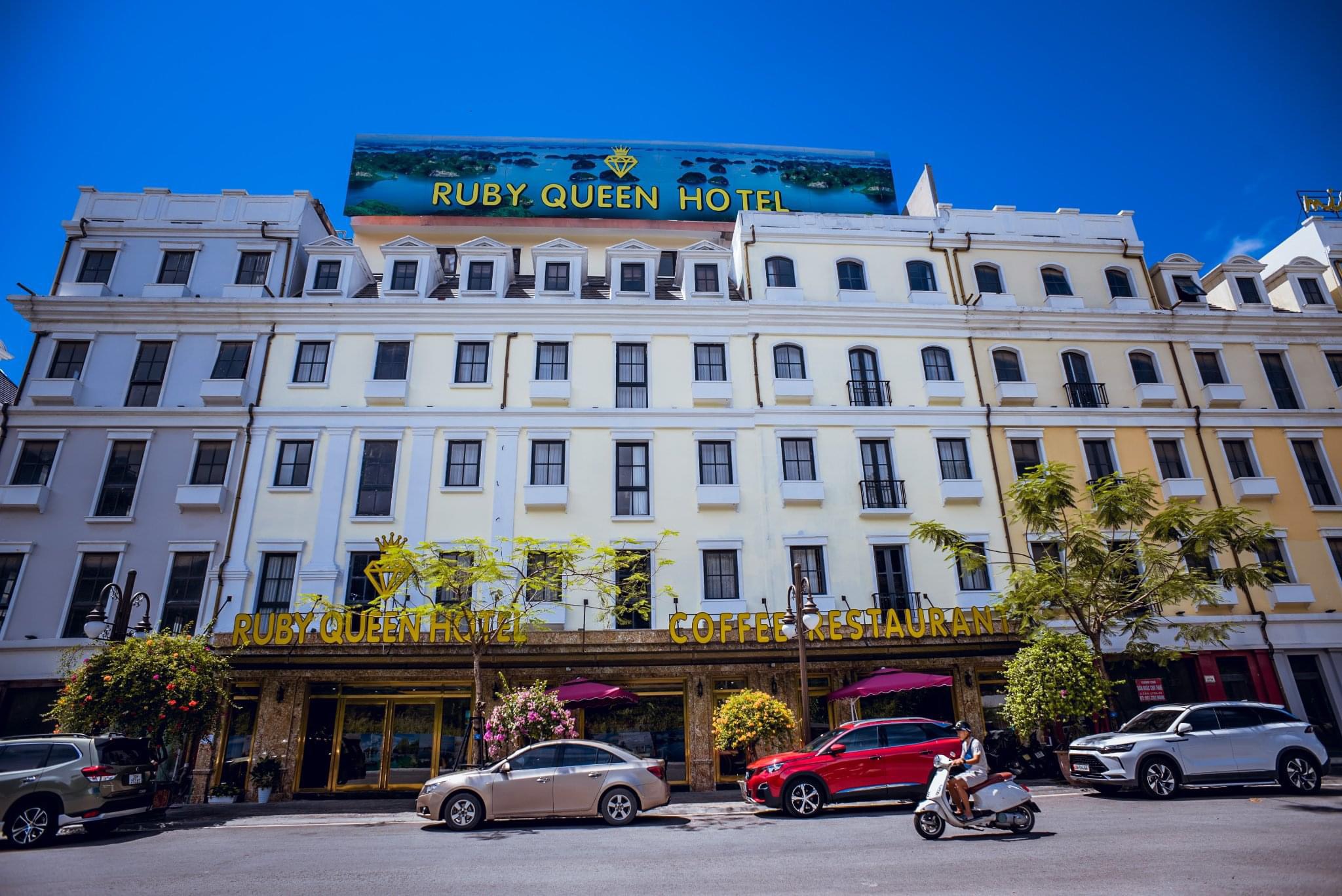 Khách sạn Ruby Queen Bãi Cháy, Hạ Long, Quảng Ninh – Khách sạn khu 7 màu  Sun World Trung tâm du lịch