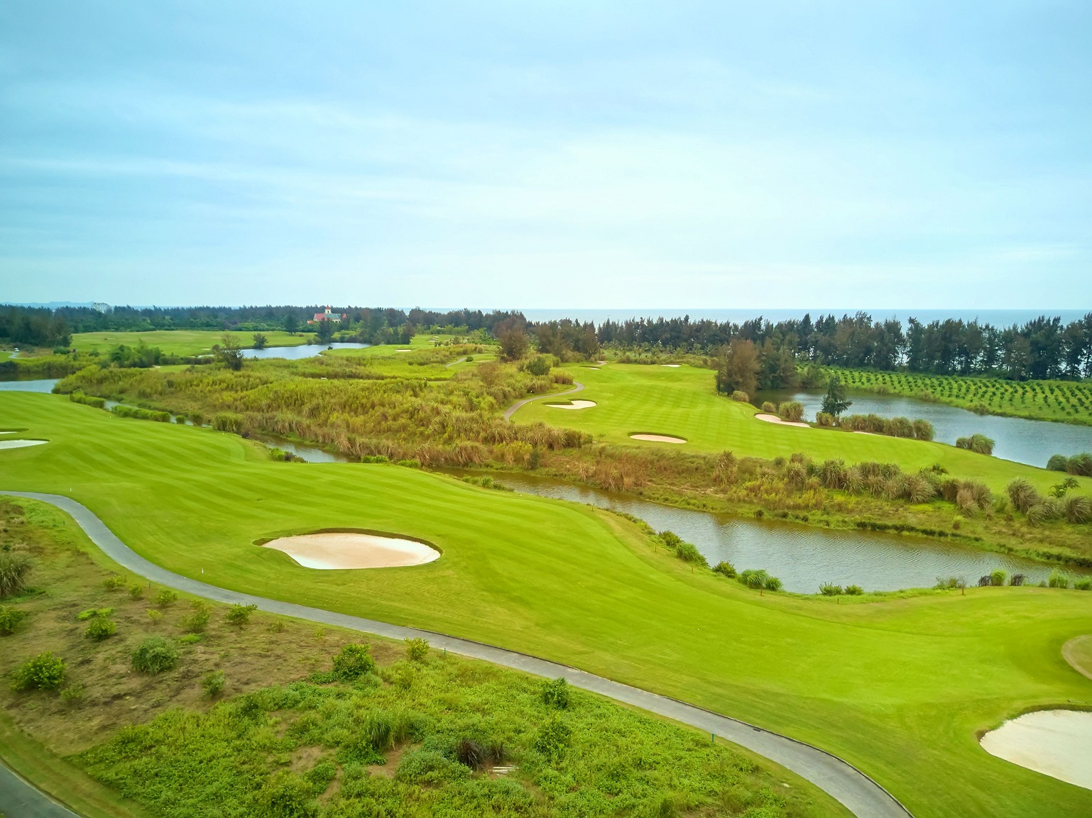 Giá Sân golf Móng Cái Golf Club - Biển Vĩnh Thuận Quảng Ninh