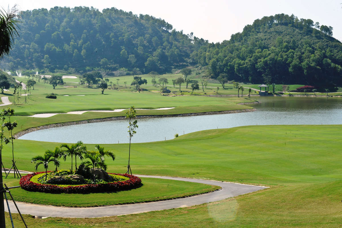 Sân golf Móng Cái, Quảng Ninh - giao thoa quốc tế - sangolf.vn