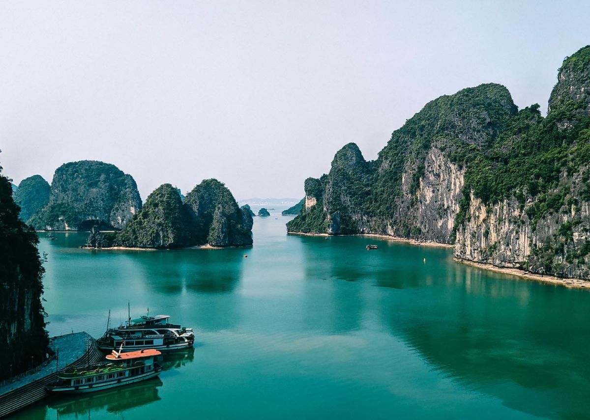 Vịnh Hạ Long có gì? Kinh nghiệm khám phá chi tiết nhất