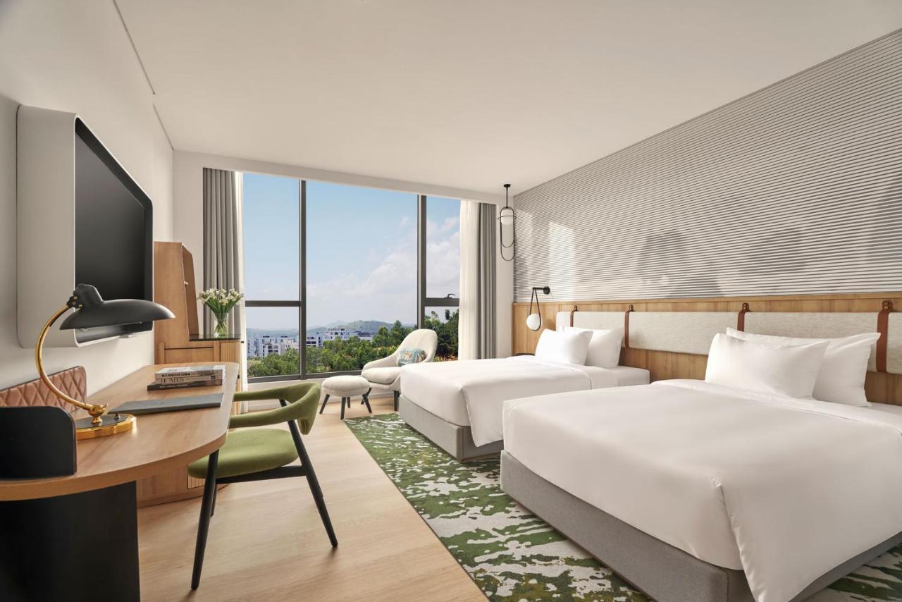 THE YACHT HOTEL BY DC 5⋆ ::: HA LONG, VIETNAM ::: COMPARE HOTEL RATES