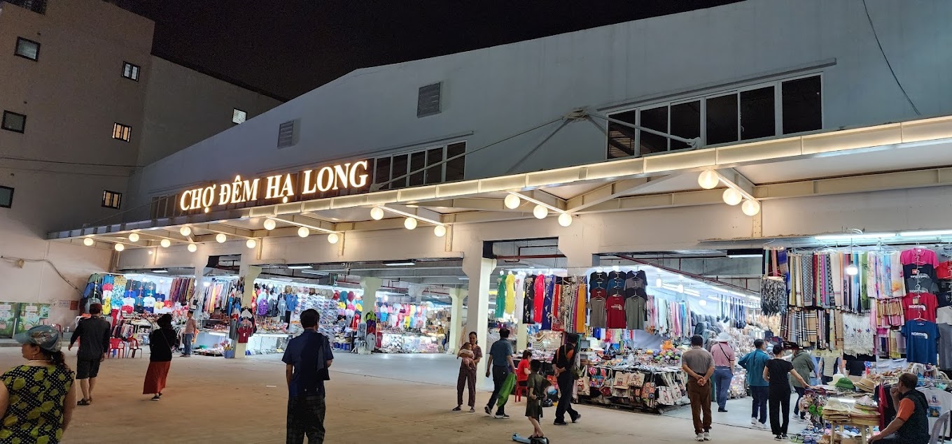 Ha Long Night Market: Explore Ha Long's vibrant nightlife